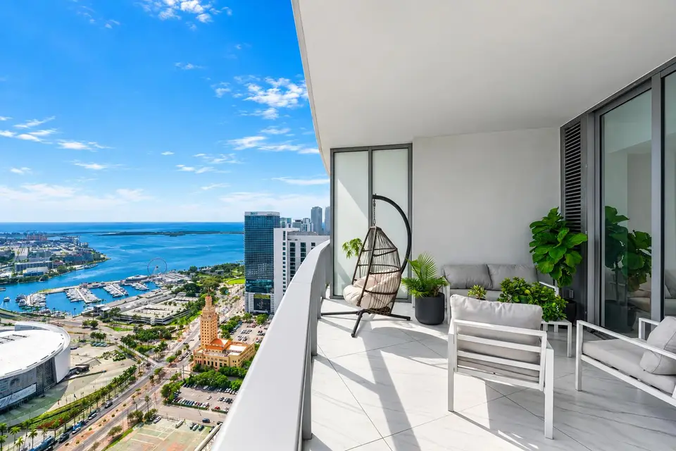 851 NE 1st Avenue 4403, Miami, FL 33132