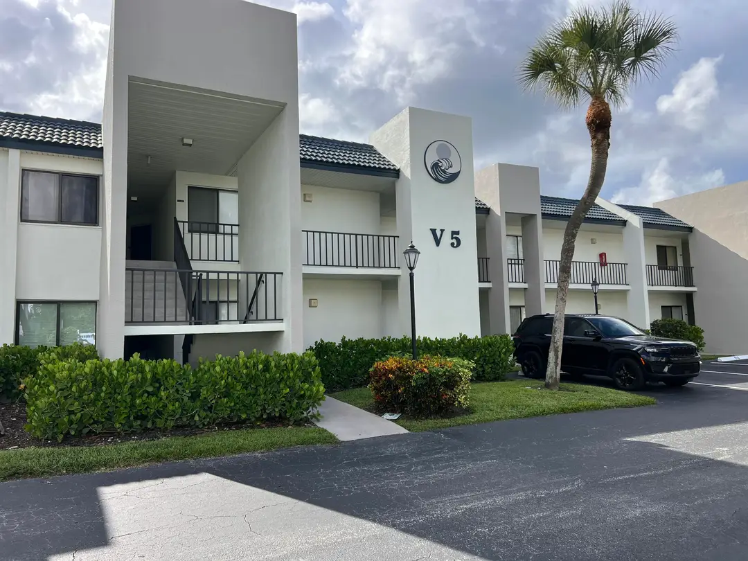1605 S US HIGHWAY 1 204V5, Jupiter, FL 33477