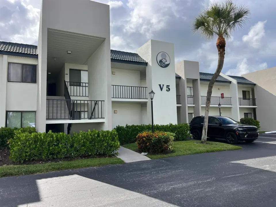 1605 S US HIGHWAY 1 204V5, Jupiter, FL 33477