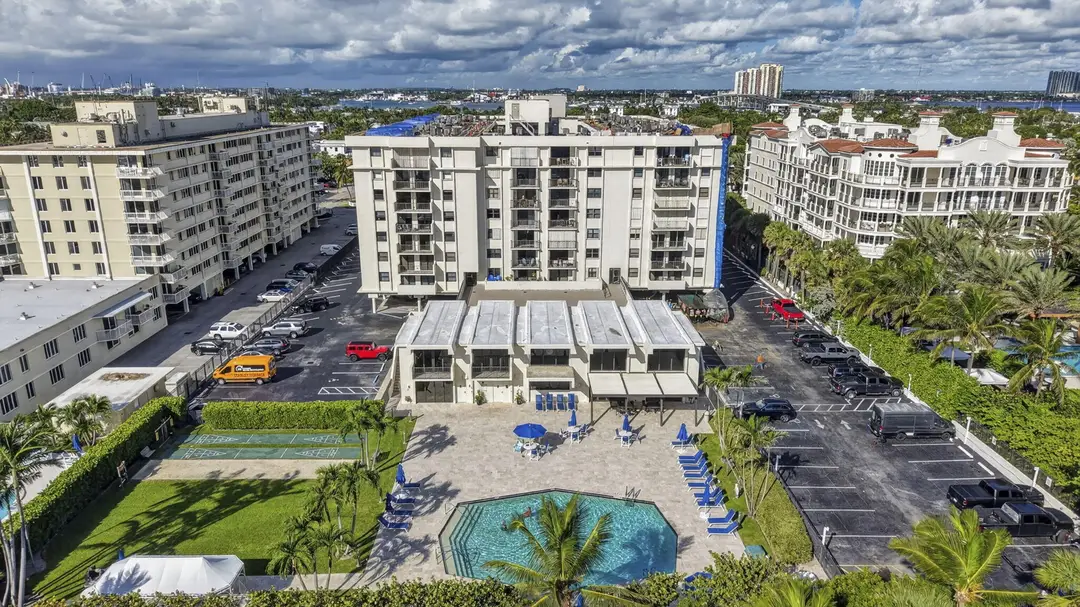 145 S OCEAN 719, Palm Beach Shores, FL 33404