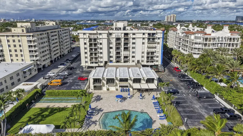 145 S OCEAN 719, Palm Beach Shores, FL 33404