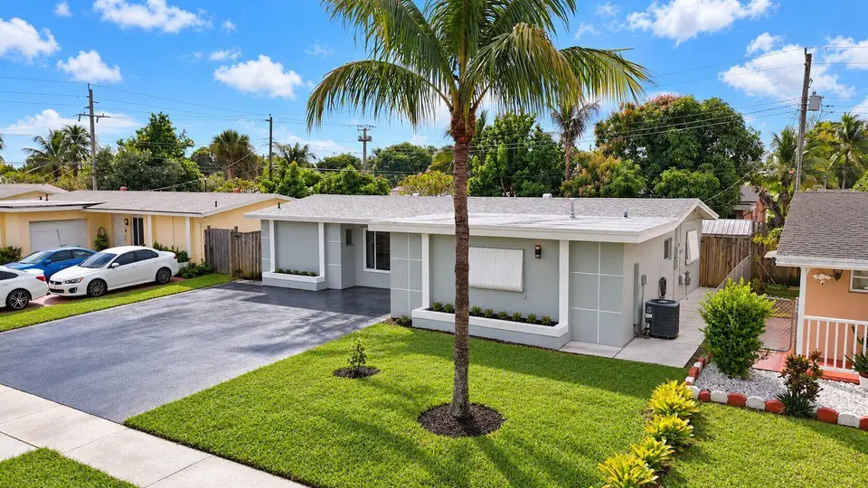 6420 NW 29th Street, Sunrise, FL 33313