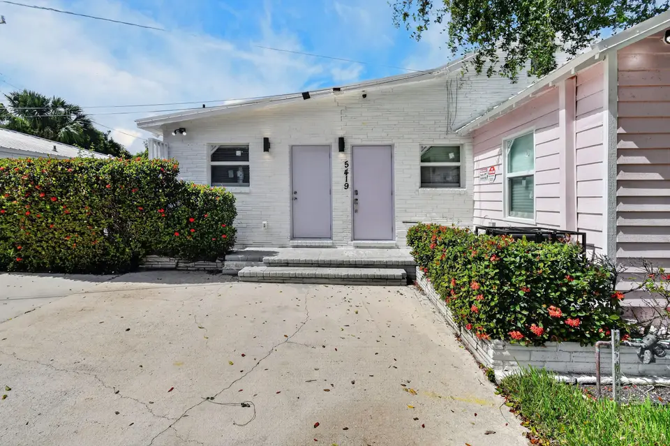 5419 Spruce Avenue, West Palm Beach, FL 33407