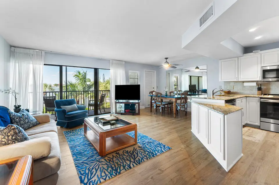 1605 S Us Highway 1 V6-301, Jupiter, FL 33477