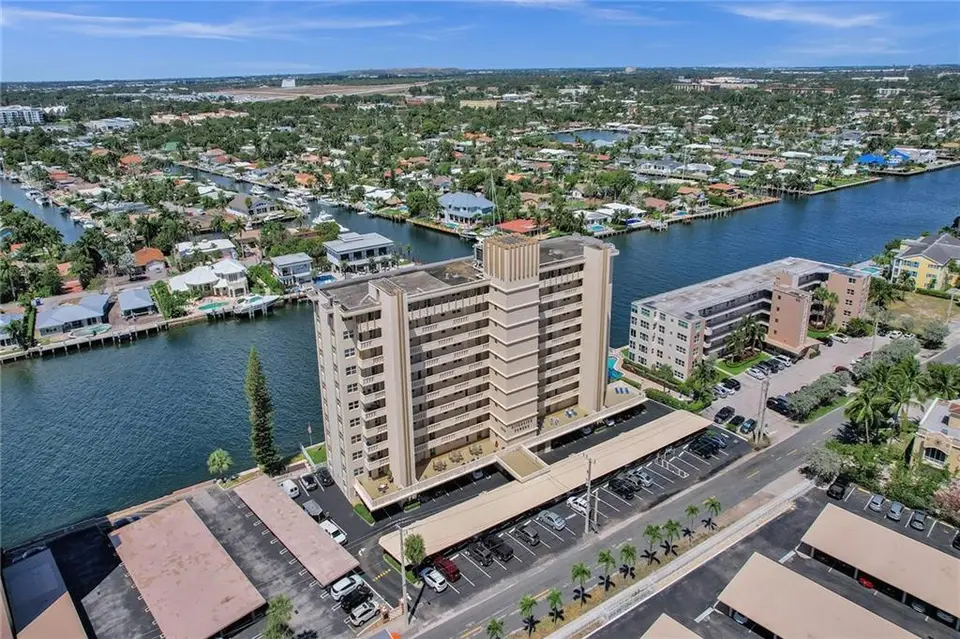 303 N Riverside Drive PH4, Pompano Beach, FL 33062