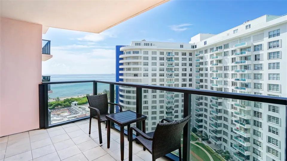 5225 Collins Avenue 1417, Miami Beach, FL 33140