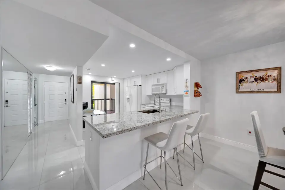 3521 Environ Boulevard B410, Lauderhill, FL 33319