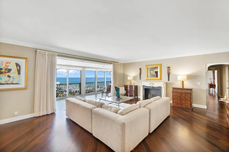 1 Las Olas Circle PH3, Fort Lauderdale, FL 33316