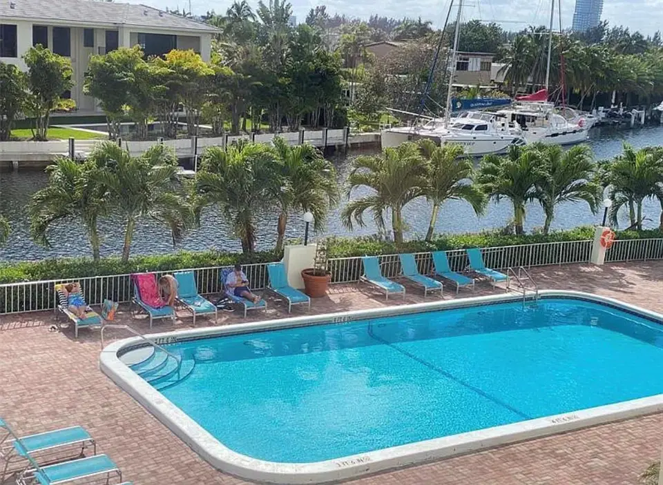 401 Golden Isles Drive 203, Hallandale Beach, FL 33009
