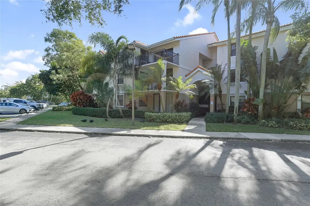 10131 W Sunrise Boulevard 306, Plantation, FL 33322