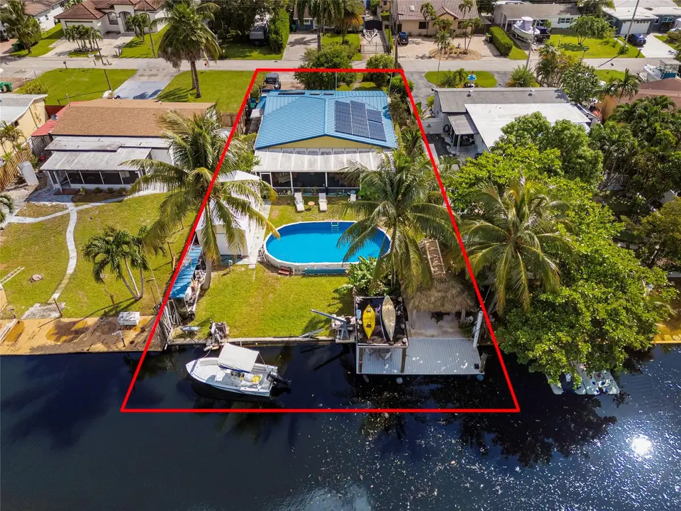 4717 SW 35th Avenue, Dania Beach, FL 33312
