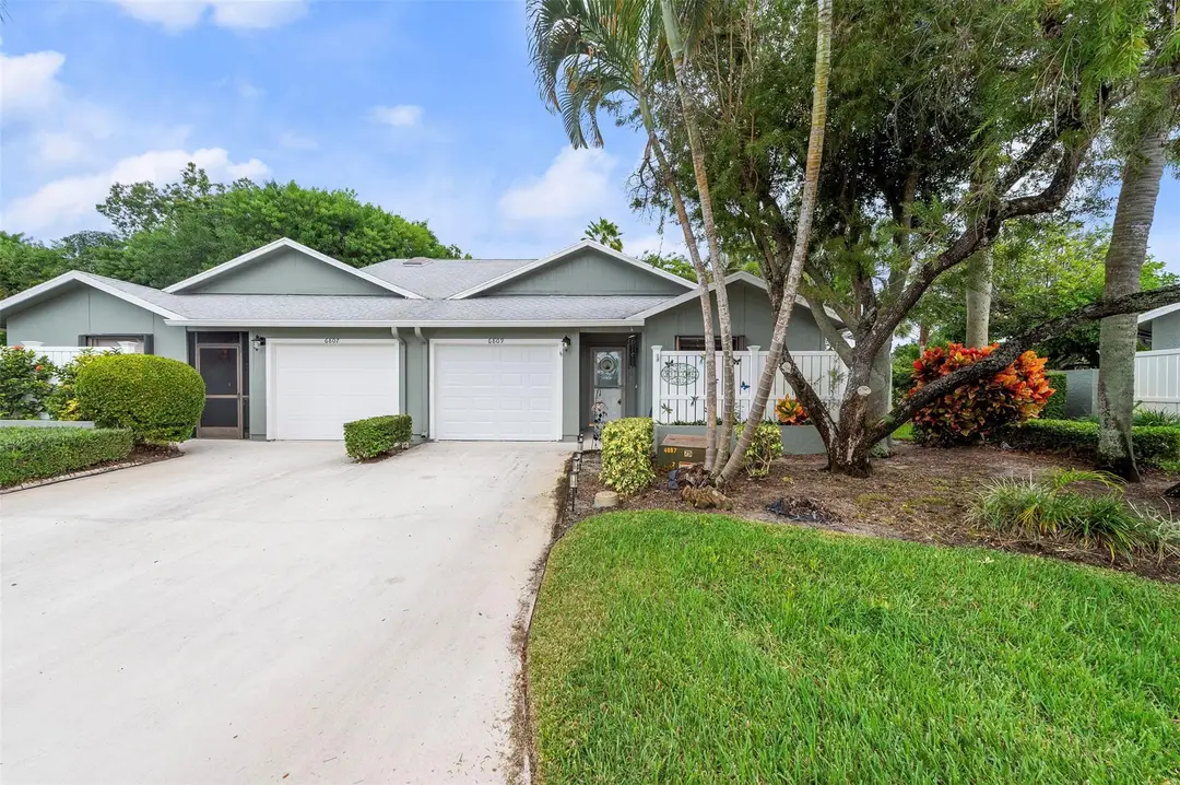 6809 SE Yorktown Drive, Hobe Sound, FL 33455