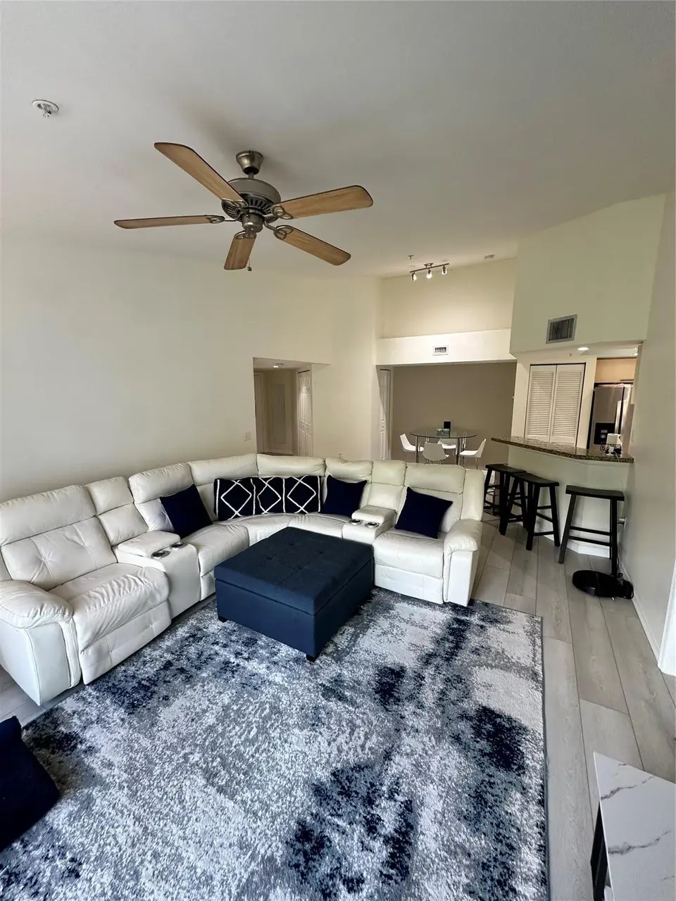 2131 SE 10th Avenue 1120, Fort Lauderdale, FL 33316