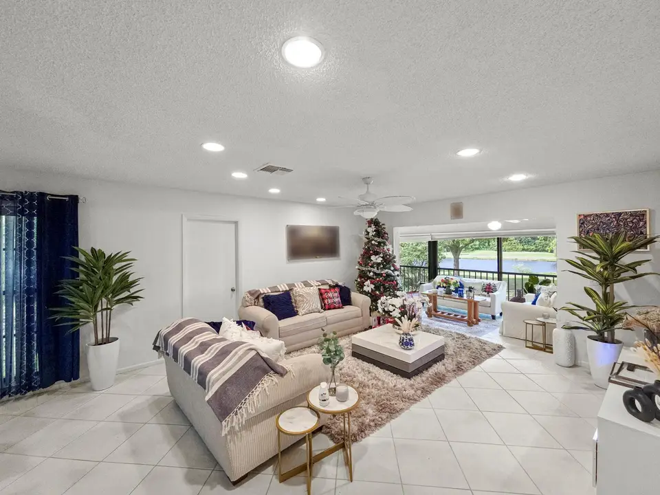 9286 Vista Del Lago 35b, Boca Raton, FL 33428