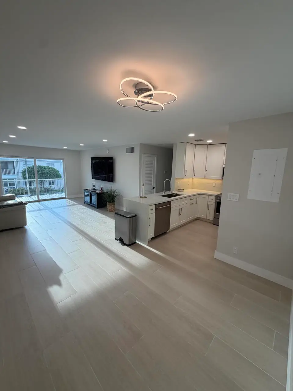 6347 Bay Club Drive 3, Fort Lauderdale, FL 33308