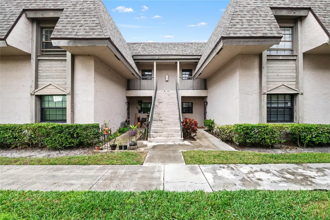 3574 NW 95th Terrace 8q, Sunrise, FL 33351
