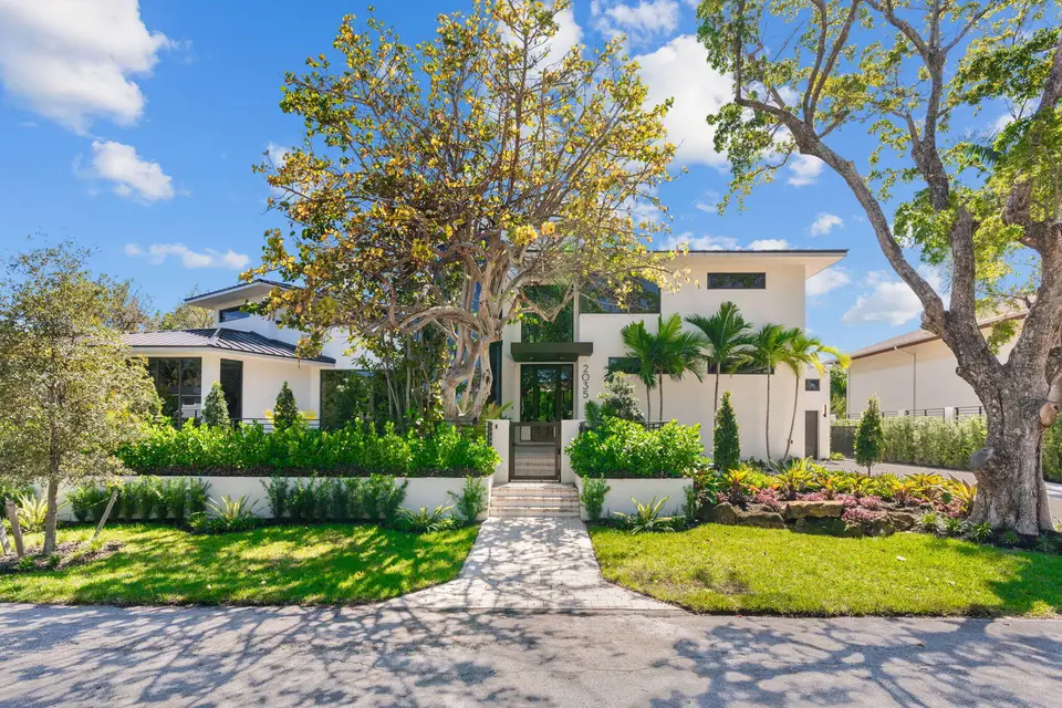 2035 Intracoastal Drive, Fort Lauderdale, FL 33305