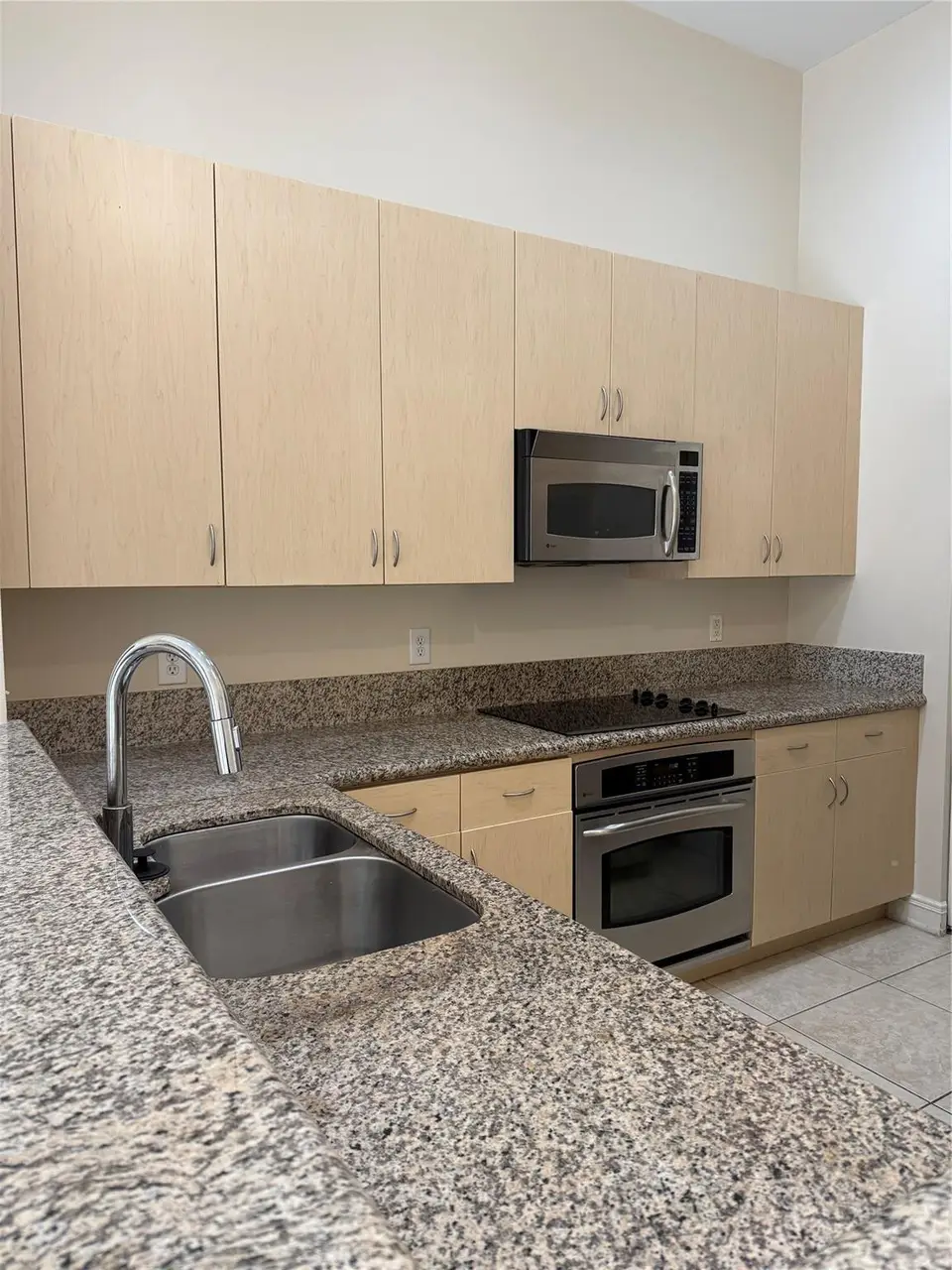 16102 Emerald Estates Drive 103, Weston, FL 33331