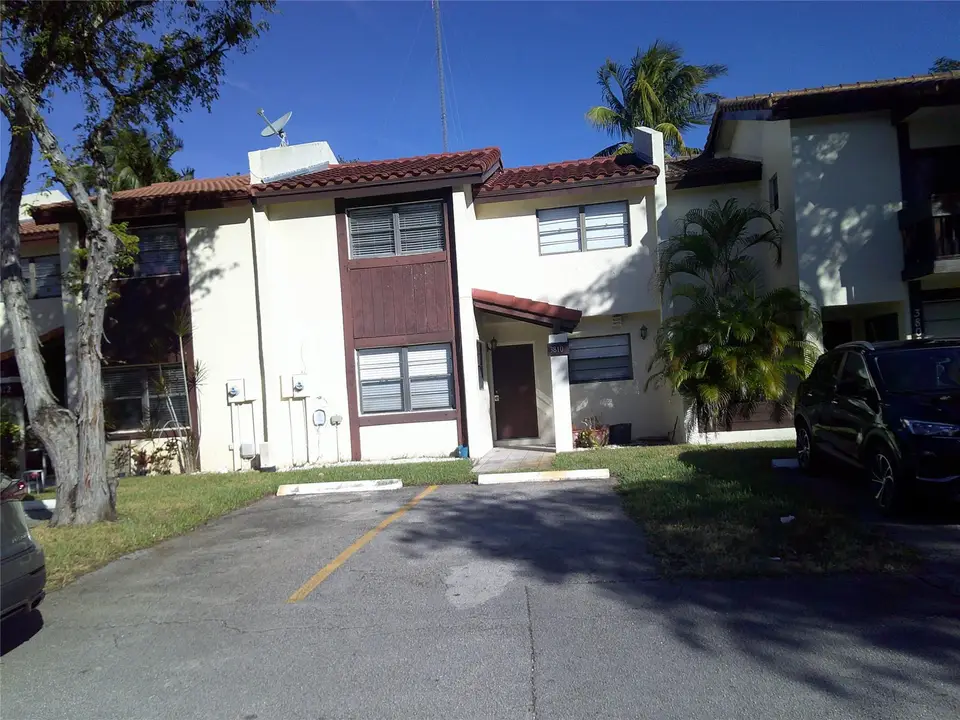 3810 SW 52nd Avenue 3810, Hollywood, FL 33023