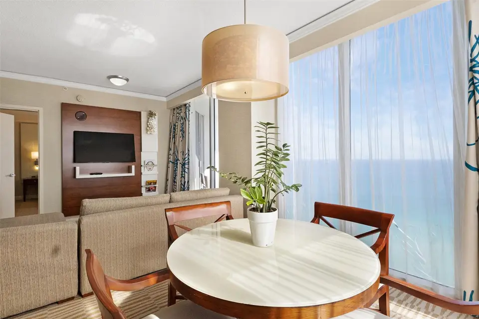 18001 Collins Avenue 2614, Sunny Isles Beach, FL 33160