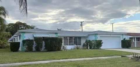 626 S Crescent Drive, Hollywood, FL 33021