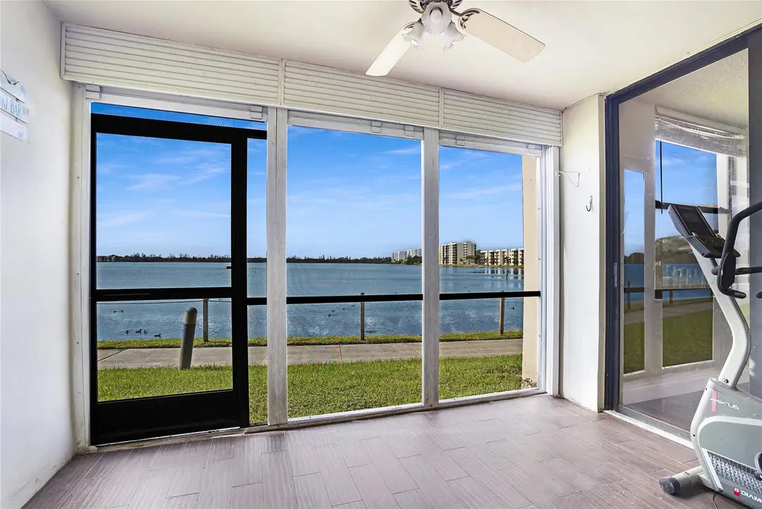 109 Lake Emerald Drive 110, Oakland Park, FL 33309