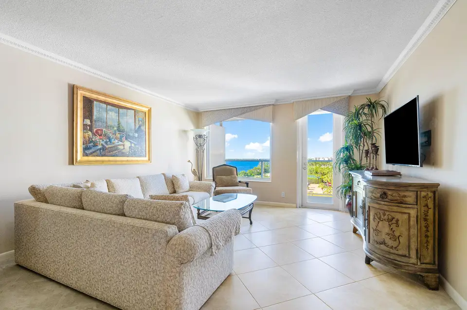 3450 S Ocean Boulevard 625, Palm Beach, FL 33480