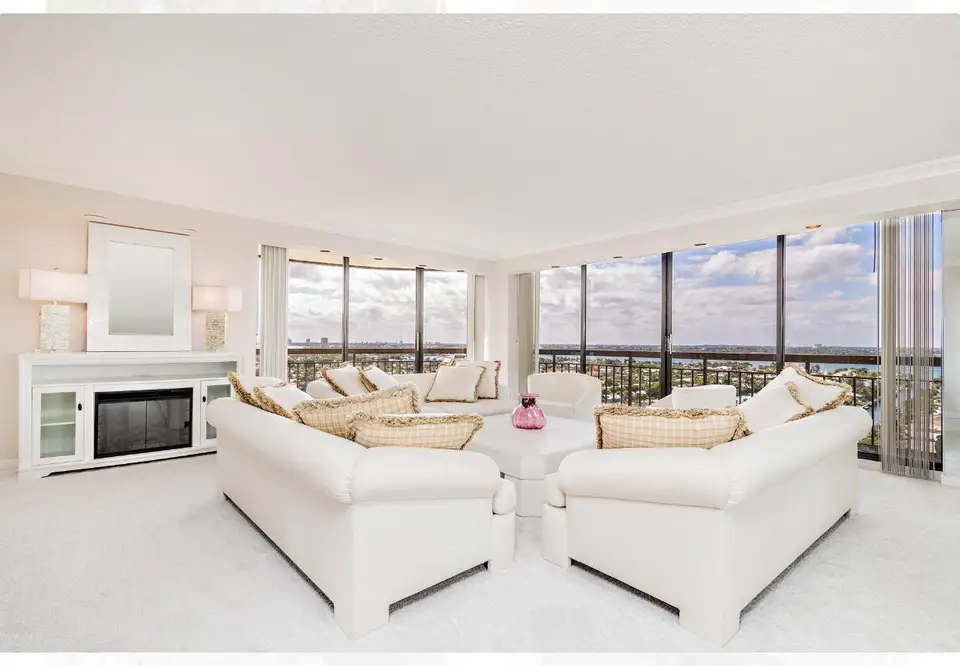 4100 N Ocean Drive 1704, Singer Island, FL 33404