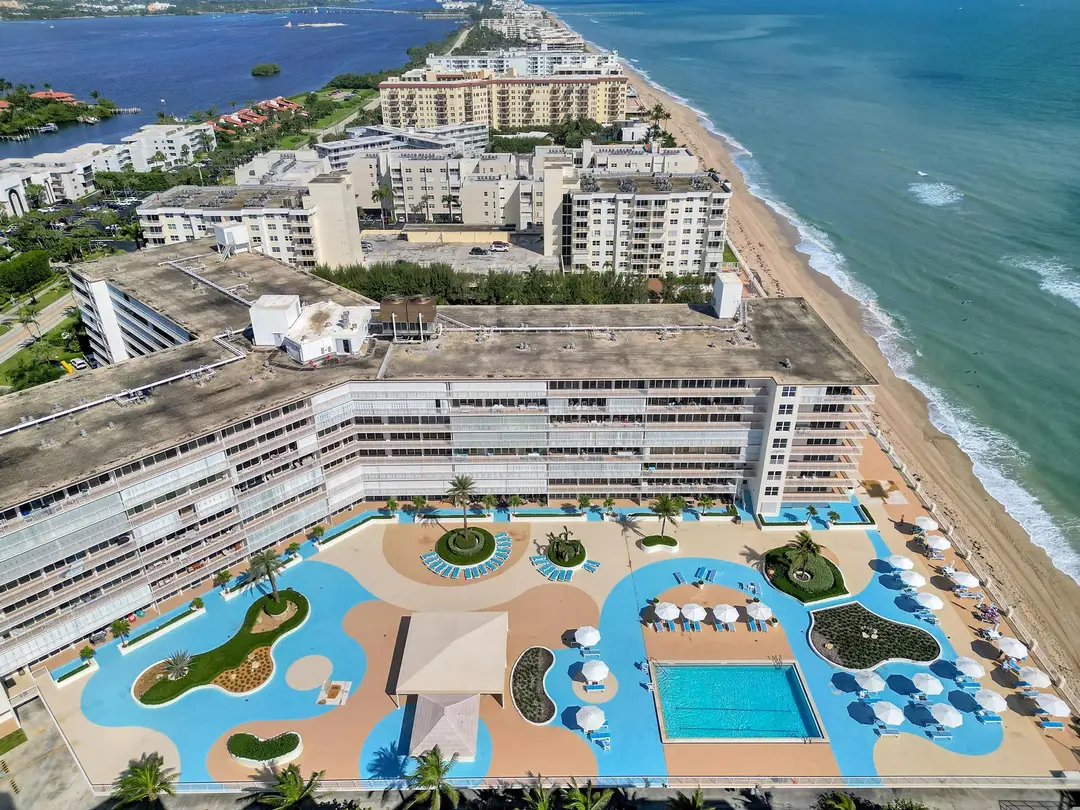 3546 S Ocean Boulevard 418, South Palm Beach, FL 33480