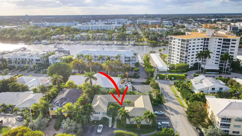 100 Venetian Drive 3, Delray Beach, FL 33483
