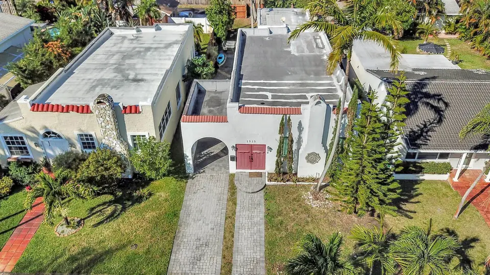 1513 Adams Street, Hollywood, FL 33020