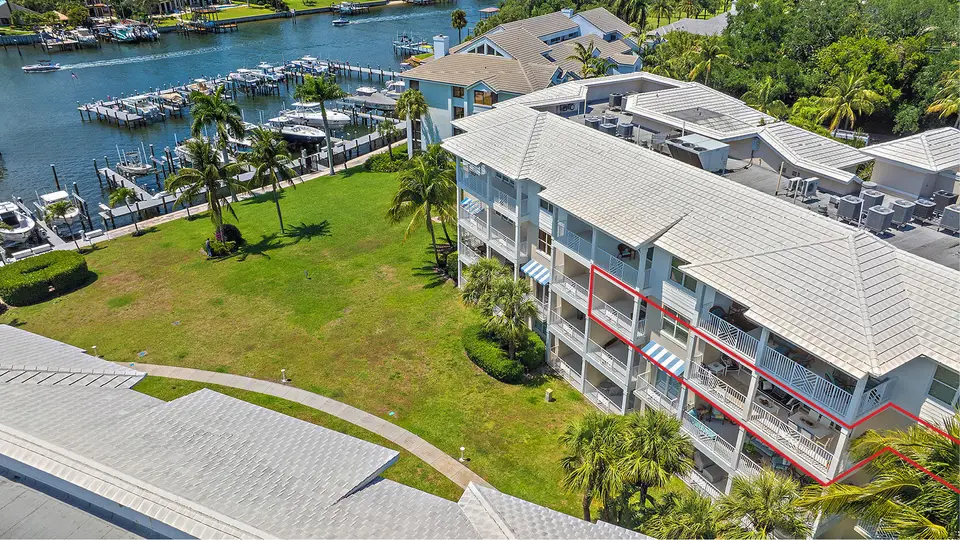 432 Bay Colony Drive N, Juno Beach, FL 33408
