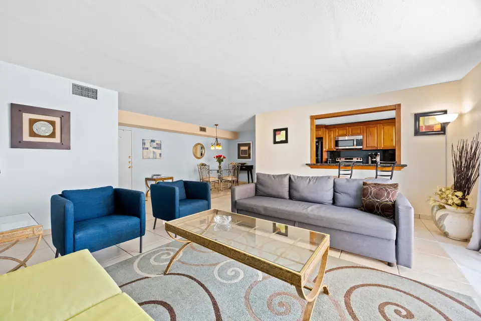137 Golden Isles Drive 501, Hallandale Beach, FL 33009