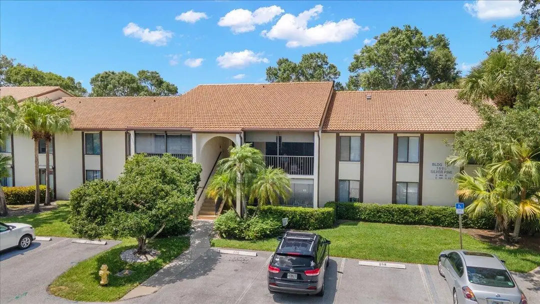 1995 SW Silver Pine Way Bldg 119 H1, Palm City, FL 34990