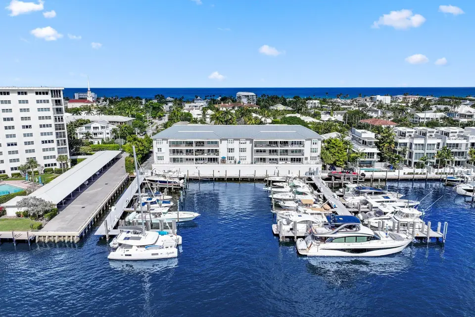 100 Macfarlane Drive 3d, Delray Beach, FL 33483