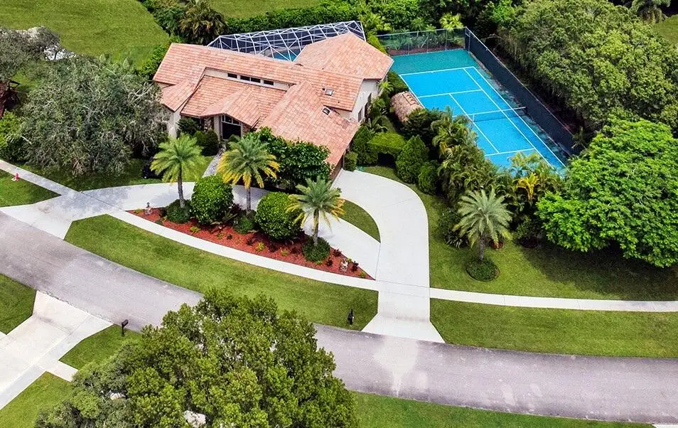 15835 Meadow Wood Drive, Wellington, FL 33414