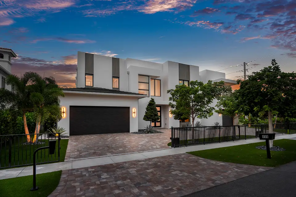 499 NE 4th Street, Boca Raton, FL 33432