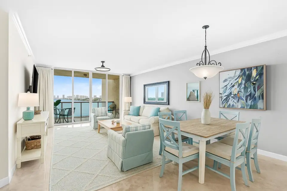 2650 Lake Shore Drive 703, Riviera Beach, FL 33404