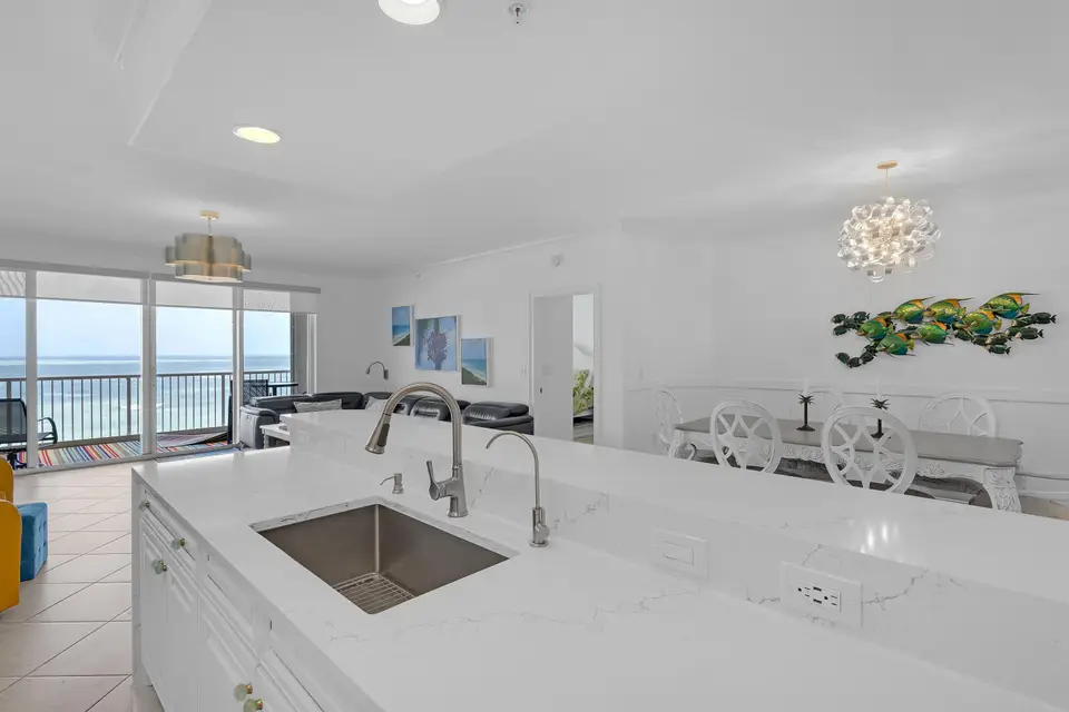 4160 N Highway A1a 902, Hutchinson Island, FL 34949