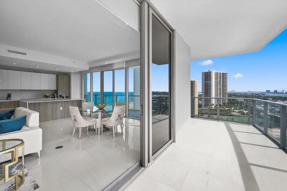 3100 N Ocean Drive H-1508, Singer Island, FL 33404