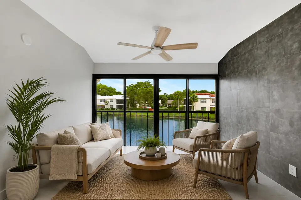 7898 Eastlake Drive 7d, Boca Raton, FL 33433