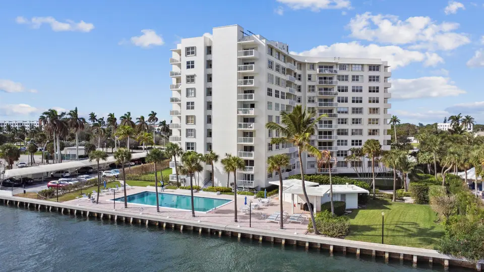 2600 N Flagler Drive 1007, West Palm Beach, FL 33407
