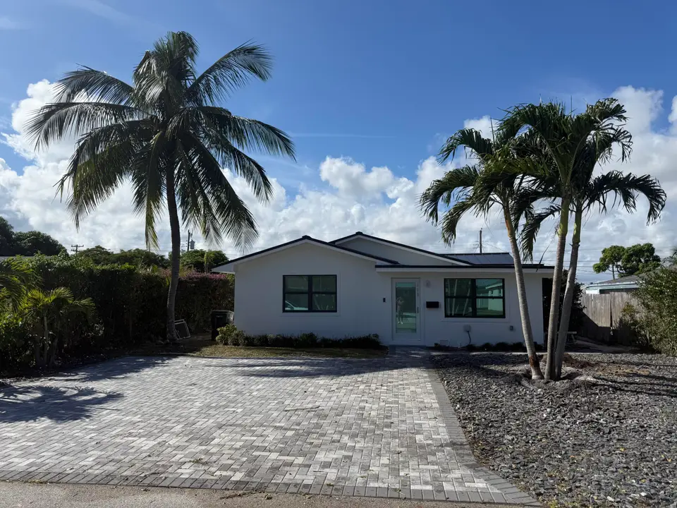 320 NW 3rd Avenue, Delray Beach, FL 33444