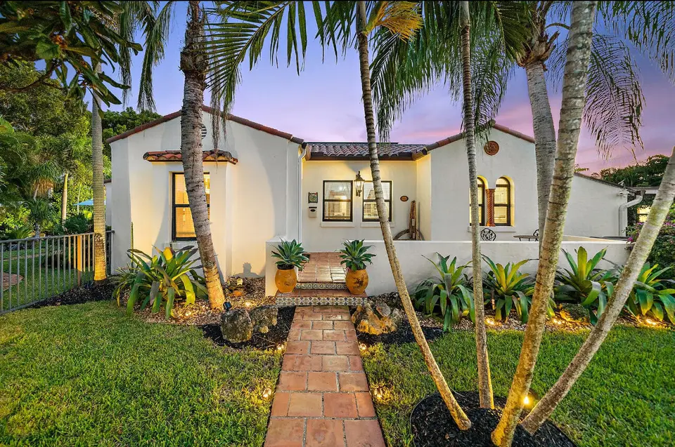 400 33rd Street, West Palm Beach, FL 33407