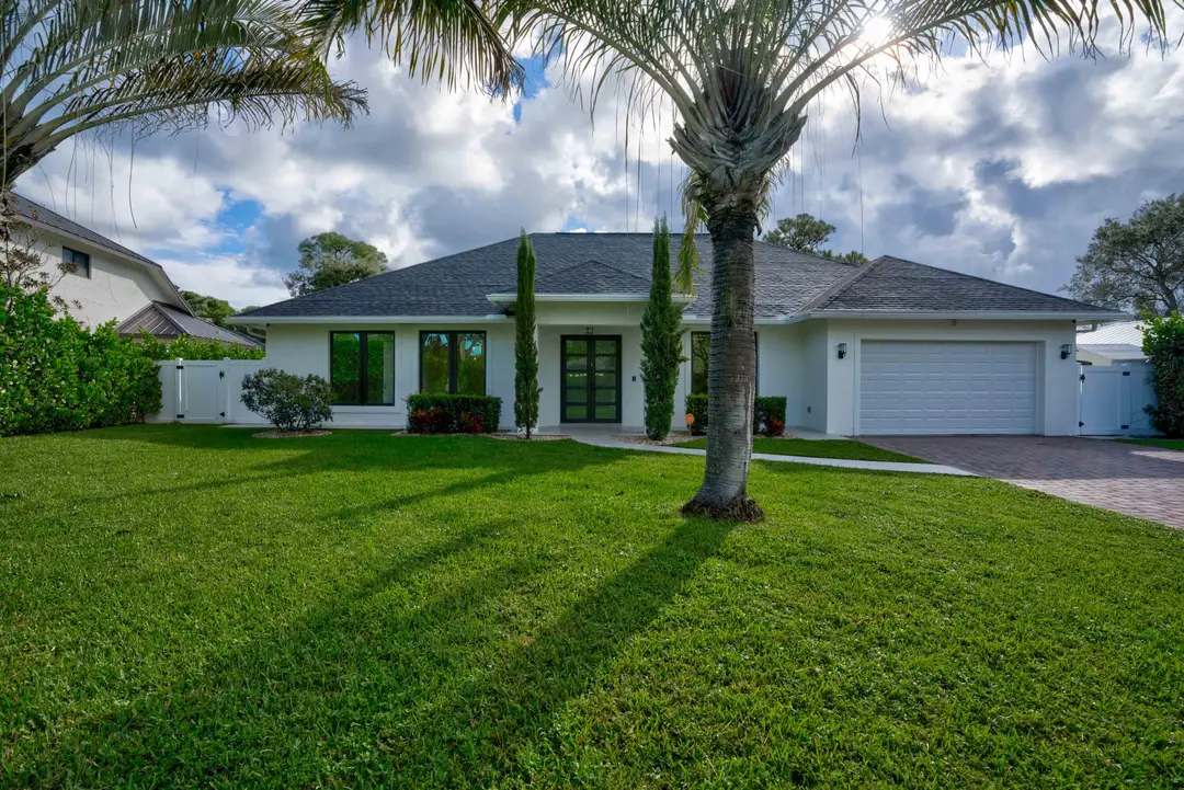 14036 N Miller Drive, Palm Beach Gardens, FL 33410