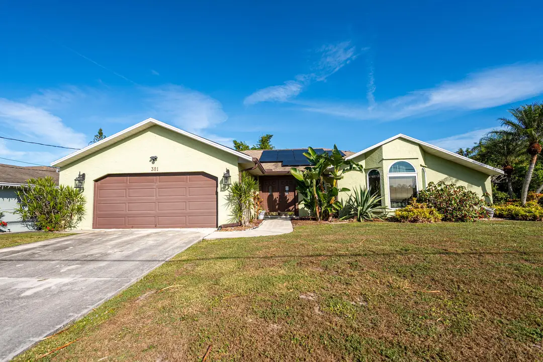 381 SW Lucero Drive, Port St. Lucie, FL 34983