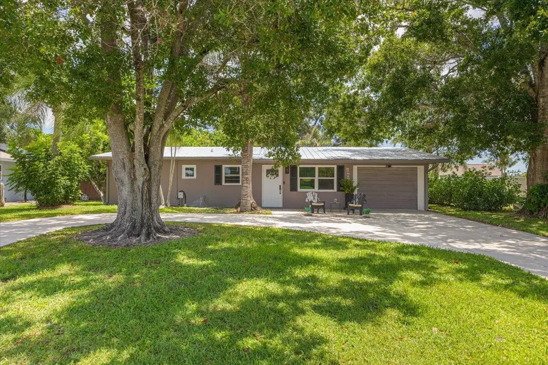 477 SE Asbury Lane, Port St. Lucie, FL 34983