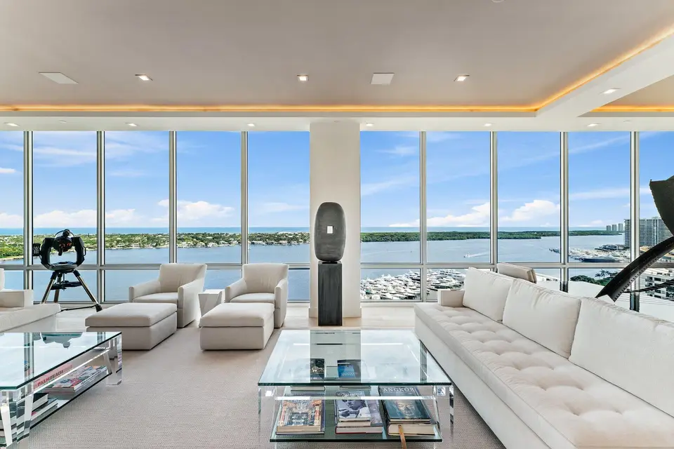 3 Water Club Way 1902, North Palm Beach, FL 33408