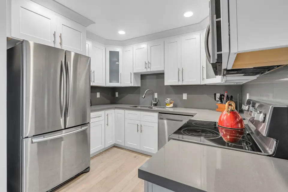 6487 Bay Club Drive 4, Fort Lauderdale, FL 33308