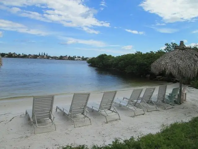 1000 Scotia Drive 504, Hypoluxo, FL 33462